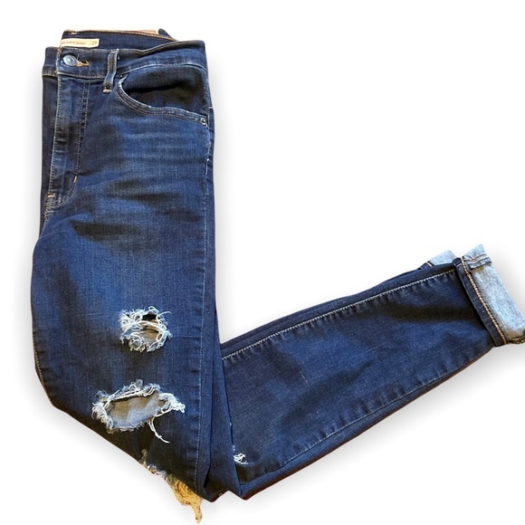 Levi's Mile High Super Skinny Distressed Denim Finish Women's Jeans - Picture 2 of 11